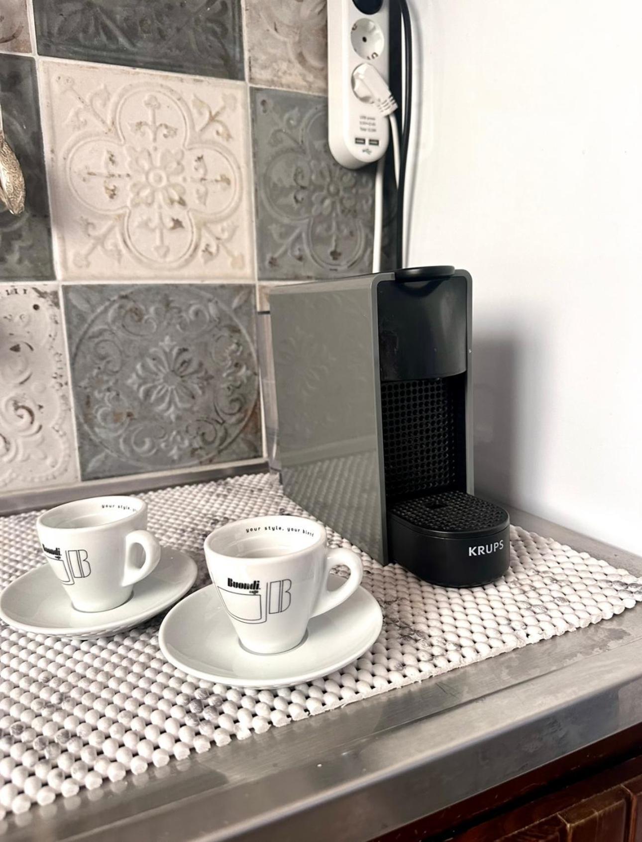 Seaterra Boutique Suite คาลามอส ภายนอก รูปภาพ
