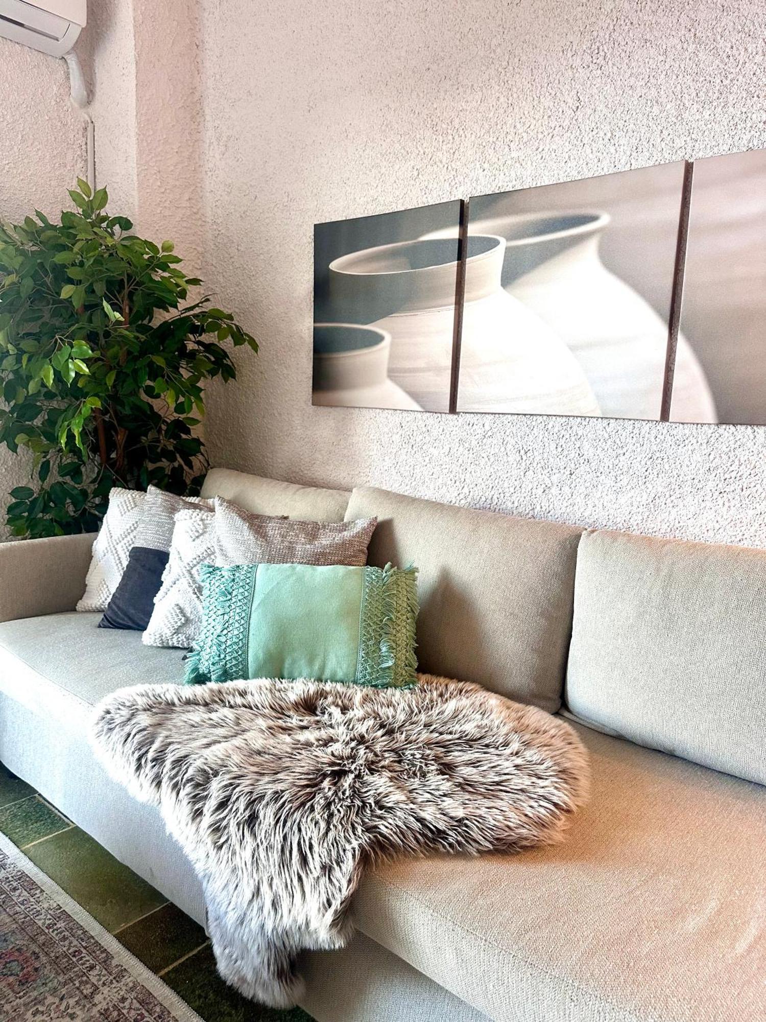 Seaterra Boutique Suite คาลามอส ภายนอก รูปภาพ